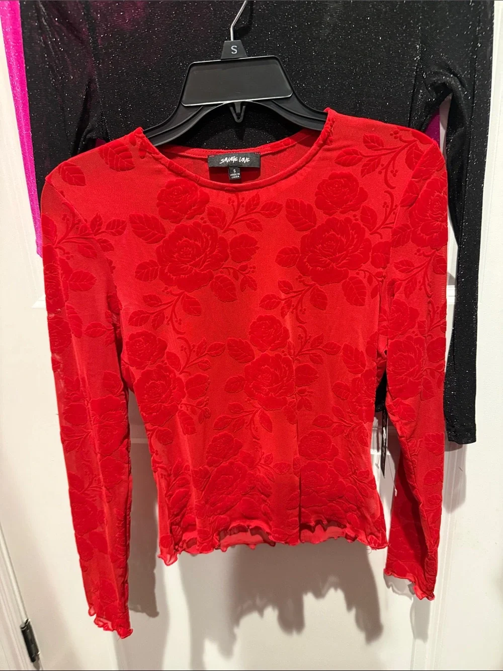 Women’s mesh top bundle - Picture 2 of 4